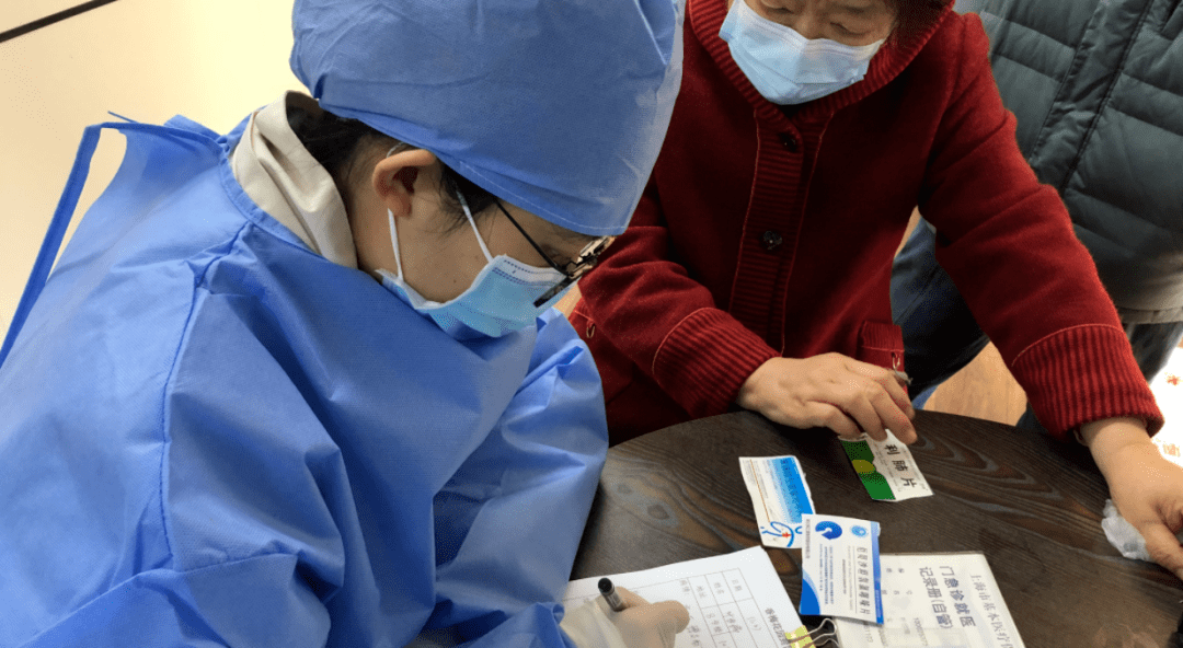 朝阳24小时套医保卡回收商家(急用钱24小时医保提取)